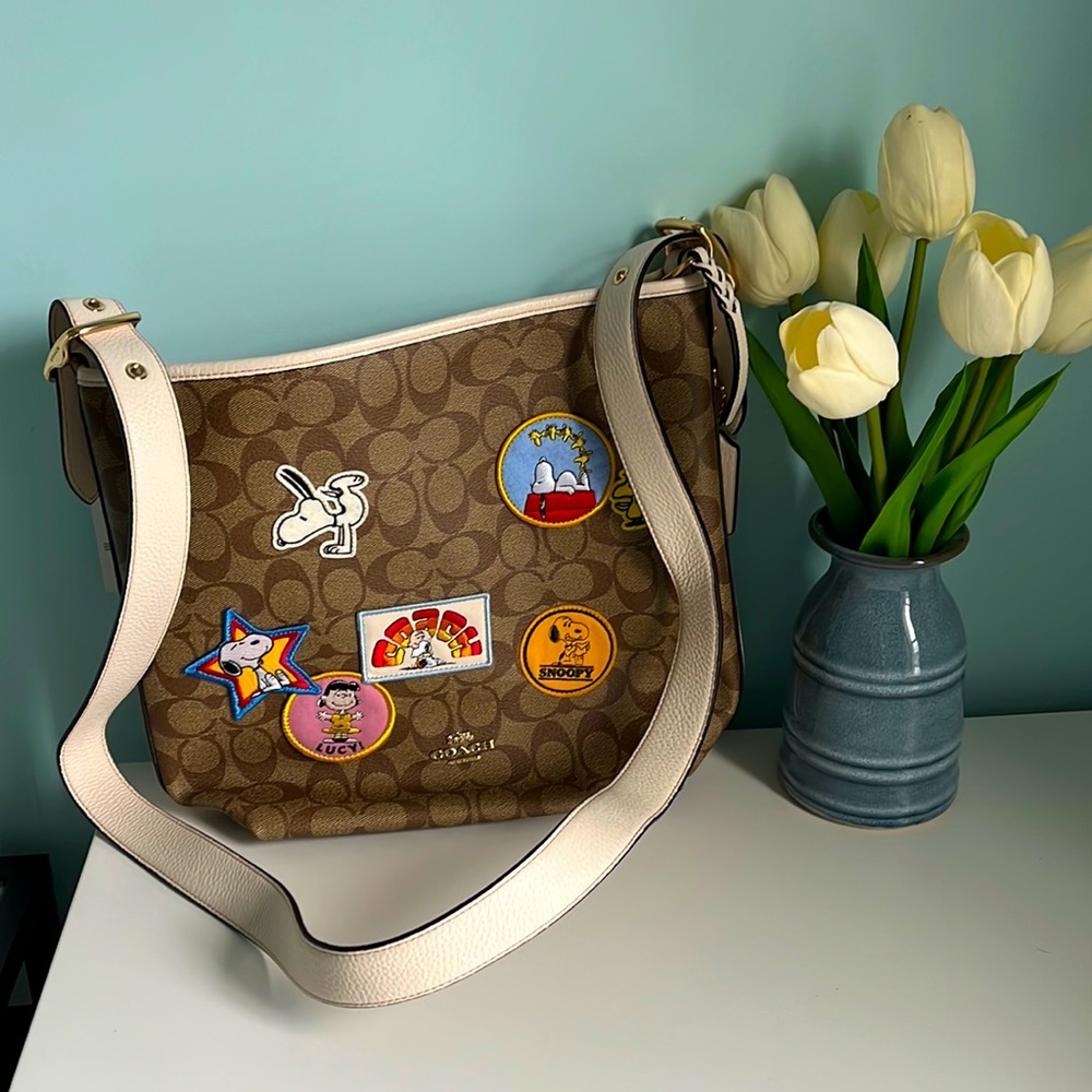 COACH Snoopy lovers edition